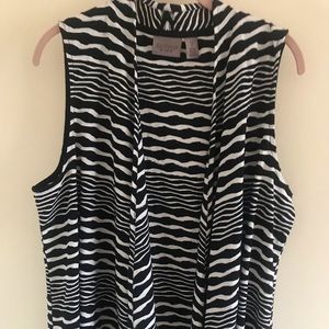 Chicos easy wear waterfall front vest